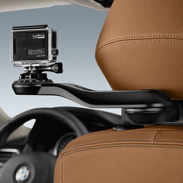 Rear Seat Entertainment System mit GoPro